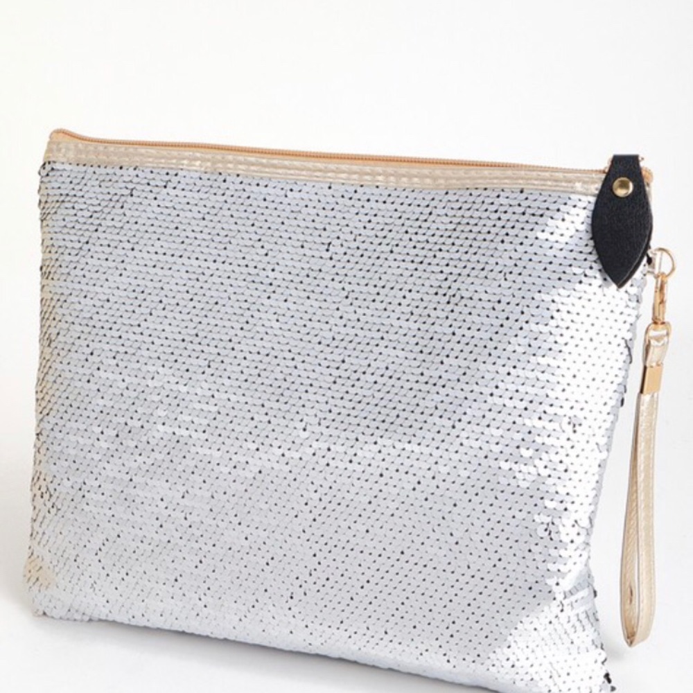 Two Tone Silver/Black Wristlet